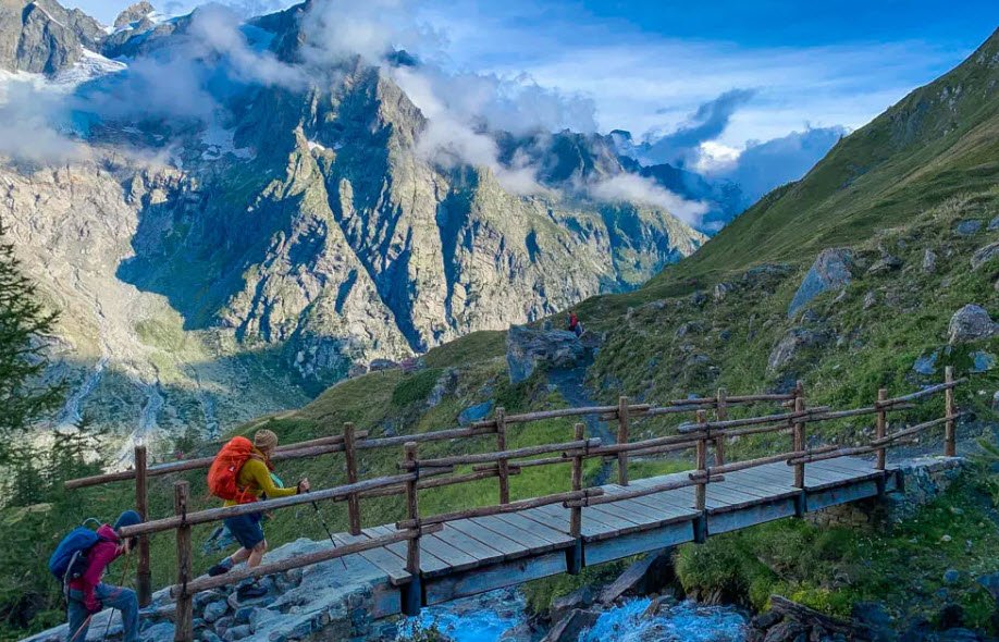 Tour du Mont Blanc, Europe